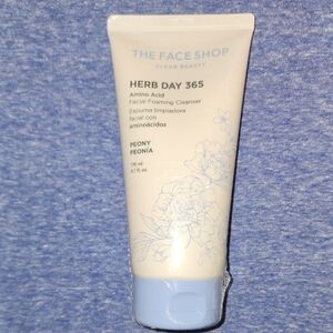 The Face Shop Herb Day 365 Amino Acid Facial Foaming Cleanser – Peony
